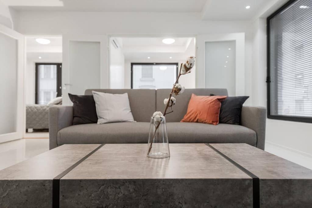 Sleek And Spacious 3 Bedroom Apartment In City Centre Хельсинки Экстерьер фото